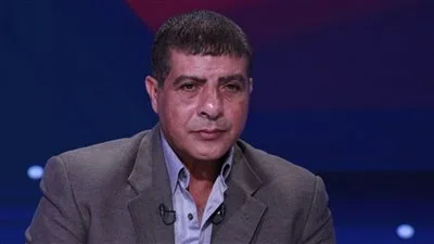 طارق العشري: الأهلي هو النادي الأكثر صموداً في مصر.. وبيراميدز سيشكل تحدياً للقطبين طارق العشري: الأهلي هو النادي الأكثر صموداً في مصر.. وبيراميدز سيشكل تحدياً للقطبين