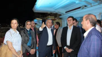 وزير الثقافة ومحافظ الإسكندرية يطلقان أنشطة المهرجان الصيفي للأوبرا في إستاد الإسكندرية