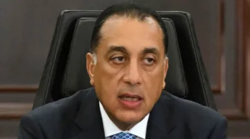 رئيس الوزراء يقدم أمثلة على كيفية استجابة منظومة الشكاوى الحكومية لعدد من الحالات في مجالات متنوعة.