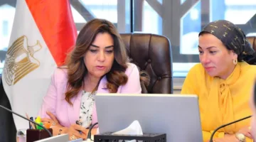 وزيرة التنمية تبحث مع الرئيس التنفيذي لجهاز تنظيم وإدارة المخلفات أهم قضايا المنظومة الشاملة لإدارة النفايات.