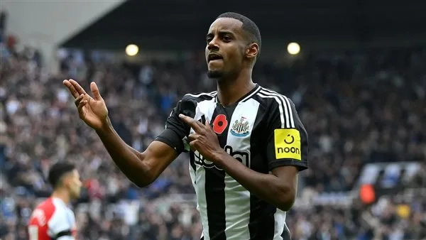ديلي ميل: ليفربول يخطط لتقديم عرض للتعاقد مع إيزاك من نيوكاسل. ديلي ميل: ليفربول يخطط لتقديم عرض للتعاقد مع إيزاك من نيوكاسل.