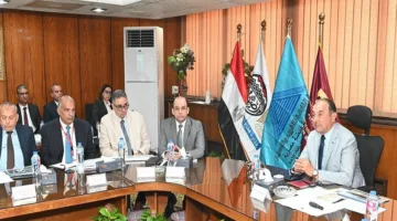 وزير الأعمال العام: التوسع الدولي أمر حتمي لدعم القدرة التنافسية وزيادة عوائد الشركة القابضة للبناء.