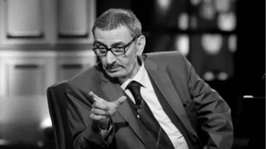 لبنان يشهد اليوم وداع العبقري في فن الموسيقى والسياسة، زياد الرحبانى، في بكفيا لبنان يشهد اليوم وداع العبقري في فن الموسيقى والسياسة، زياد الرحبانى، في بكفيا