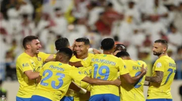رغم عدم الإفصاح.. لاعب برشلونة الأسبق يتواجد في معسكر النصر (صورة)