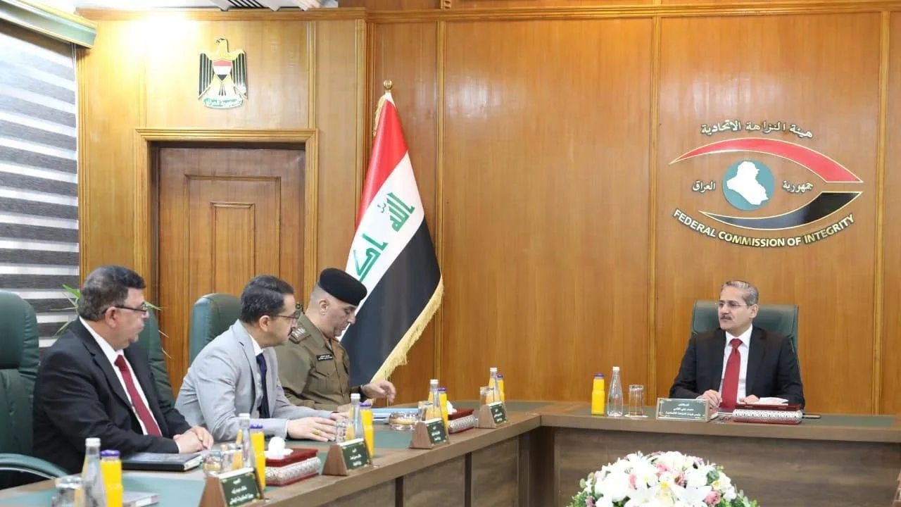 النزاهة: لا مجال للفساد في الانتخابات ورصد تمويل الأحزاب يعد أولوية رقابية. النزاهة: لا مجال للفساد في الانتخابات ورصد تمويل الأحزاب يعد أولوية رقابية.
