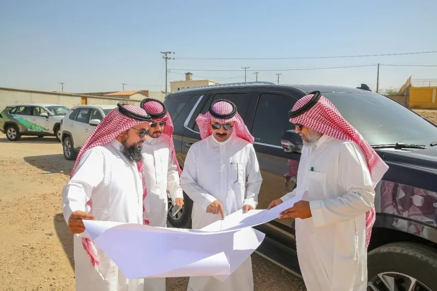 أمين الطائف يطلع على متطلبات خدمات بلدية الرميدة واستدامتها. أمين الطائف يطلع على متطلبات خدمات بلدية الرميدة واستدامتها.