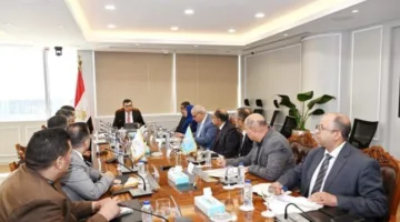 وزير الإسكان يراقب تقدم مشروعات الإسكان في محافظة بورسعيد