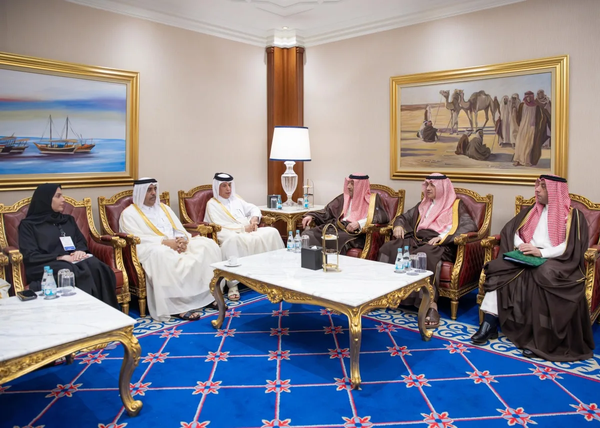 وزير الدولة للشؤون الخارجية يلتقي بنائب وزير الخارجية السعودي