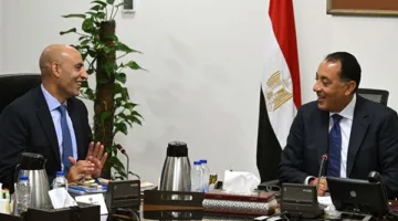 رئيس الوزراء يناقش مع وزير التعليم تحديث المناهج الدراسية في كافة المراحل التعليمية