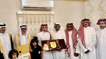 جامعة الطائف تحتفي بأكاديمي وتكرّمه بعد رحيله