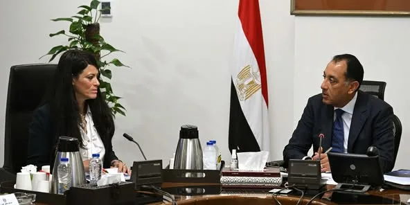 مدبولي يتابع مع المشاط التحضيرات الأخيرة لإطلاق السردية الوطنية للتنمية الاقتصادية كخطة شاملة للنمو