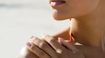 هل تسهم أشعة الشمس في تعزيز صحة الشباب أم تضر بهم؟!