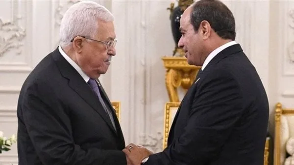 محمود عباس يُعبر عن تقديره لدعوة الرئيس السيسي لوقف القتال في غزة