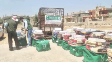 سلمان للإغاثة يستمر في تقديم المساعدات للنازحين من محافظة السويداء إلى درعا