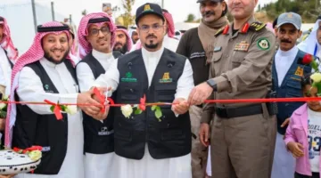 أمين منطقة الباحة يفتتح ممشى اللافندر في غابة رغدان ويطلق حملة توعية مرورية.