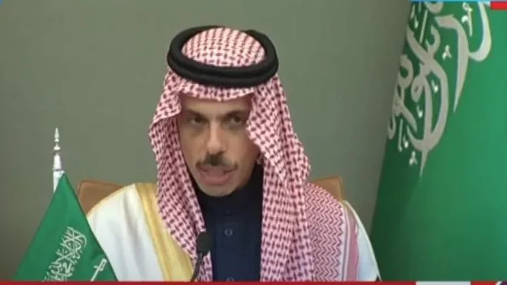 وزير الخارجية السعودي: الأزمة الإنسانية في فلسطين تهدد مصداقية المجتمع الدولي وزير الخارجية السعودي: الأزمة الإنسانية في فلسطين تهدد مصداقية المجتمع الدولي