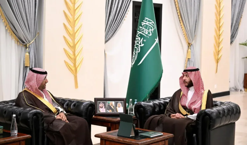 محافظ الطائف يلتقي المدير التنفيذي لمركز دعم الهيئات التنموية