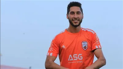 أسوان يبرم عقداً مع محمد العربي، مهاجم بروكسي، لمدة موسمين أسوان يبرم عقداً مع محمد العربي، مهاجم بروكسي، لمدة موسمين