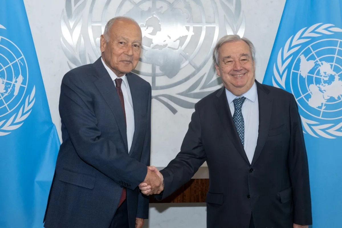 الجامعة العربية والأمم المتحدة تناقشان الأزمات الإنسانية في غزة والوضع الإقليمي الجامعة العربية والأمم المتحدة تناقشان الأزمات الإنسانية في غزة والوضع الإقليمي