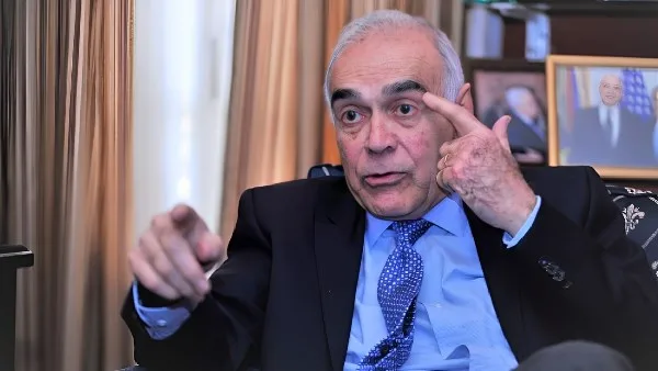 خفايا المفاوضات المصرية الحساسة بعد حرب الخليج: من سداد الفوائد إلى إلغاء الديون