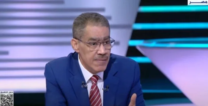 ضياء رشوان يطالب بعدم الانجرار وراء الحملات التي تستهدف دور مصر الأساسي في مساعدة الشعب الفلسطيني. ضياء رشوان يطالب بعدم الانجرار وراء الحملات التي تستهدف دور مصر الأساسي في مساعدة الشعب الفلسطيني.