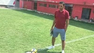 أشرف الشاهد يتولى تدريب فريق الزيدية في الدرجة الرابعة أشرف الشاهد يتولى تدريب فريق الزيدية في الدرجة الرابعة