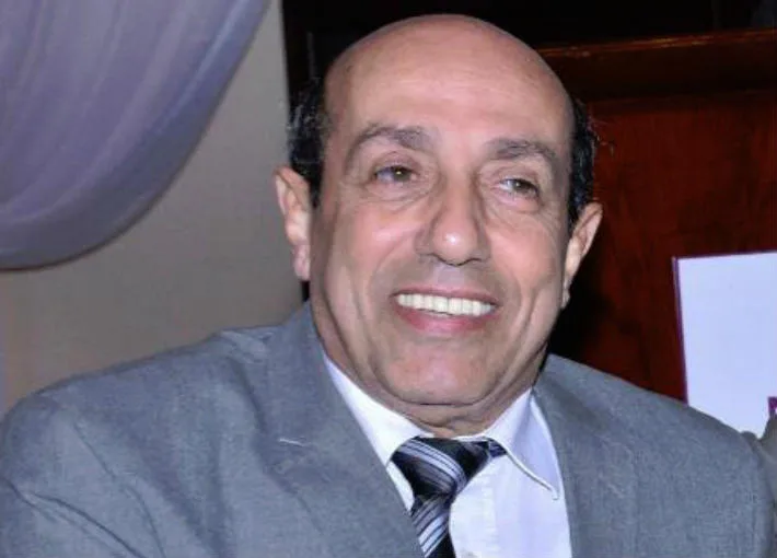 أحمد صيام: حب الناس واحترامهم هو الغنى الحقيقي، والمال يأتي في المرتبة الأخيرة. أحمد صيام: حب الناس واحترامهم هو الغنى الحقيقي، والمال يأتي في المرتبة الأخيرة.