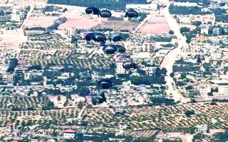 «طيور الخير» الإماراتية تستمر في تقديم المساعدات إلى غزة من السماء