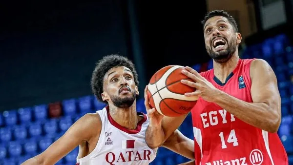 اليوم.. منتخب السلة الأوليمبي يلتقي البحرين في البطولة العربية