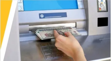 ما هو حكم الحصول على الراتب دون أداء العمل؟.. إجابة الإفتاء