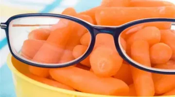 أطعمة تعزز صحة عينيك أفضل من الجزر