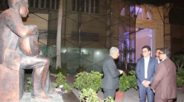 وزير الثقافة يحضر العرض المسرحي “حواديت” على مسرح سيد درويش في الإسكندرية