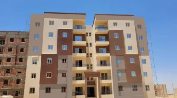 وزير الإسكان يراقب مشاريع وحدات “سكن لكل المصريين” في عدة مدن جديدة