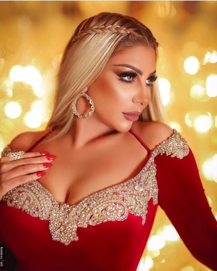 سارة خليفة
