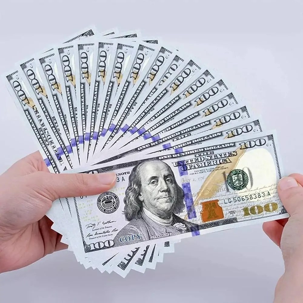 تراجع الدولار بمنتصف تعاملات اليوم