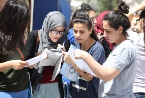 محامٍ يطلب من القضاء إلزام وزارة التعليم بنشر نماذج الإجابات قبل انتهاء فترة التظلمات محامٍ يطلب من القضاء إلزام وزارة التعليم بنشر نماذج الإجابات قبل انتهاء فترة التظلمات