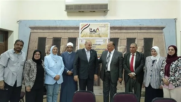 «تعليم قنا» يقيم ورشة توعوية حول أهمية ممارسة الحق الدستوري في انتخاب أعضاء مجلس الشيوخ