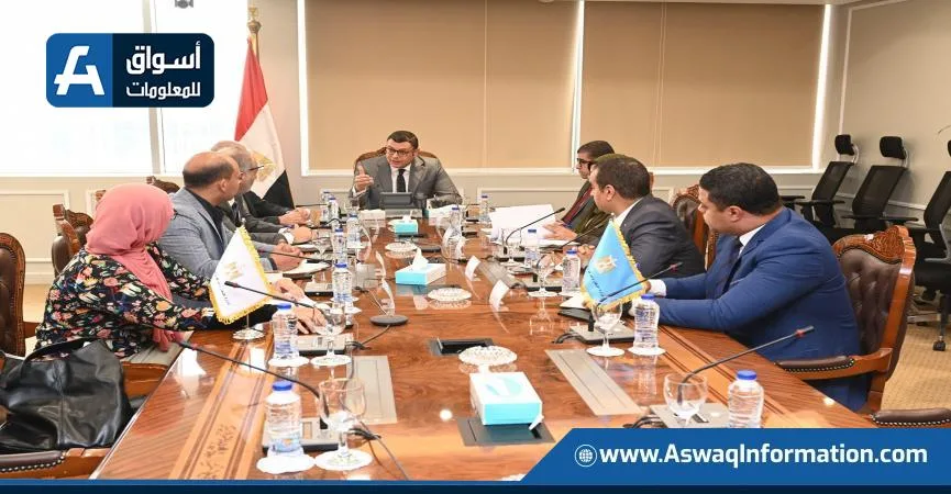 وزير الإسكان يراقب تقدم مشروع الممرات السياحية في الشيخ زايد وزير الإسكان يراقب تقدم مشروع الممرات السياحية في الشيخ زايد
