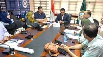السكرتير العام بالدقهلية يُنظم الاجتماع الدوري للجنة تحسين البيئة