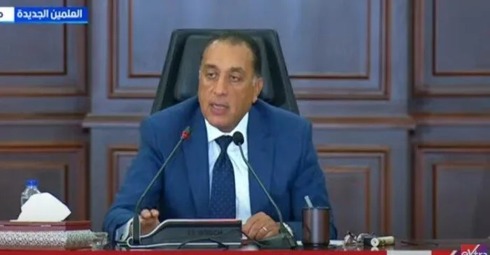 رئيس الوزراء: لا توجد مدرسة في مصر تحتوي على أكثر من 50 طالبًا في الفصل الواحد.