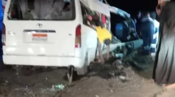 إصابة 8 أفراد في حادث حافلة صغيرة على طريق الفيوم