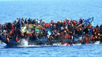 وزارة الخارجية تتابع حادث انقلاب سفينة تقل مواطنين مصريين قرب سواحل طبرق في ليبيا