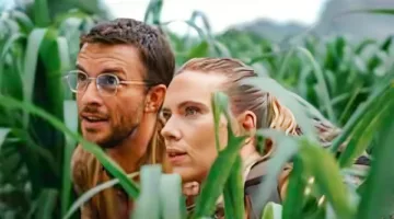 إيرادات فيلم Jurassic World تتجاوز 800 مليون دولار خلال أقل من 30 يوماً