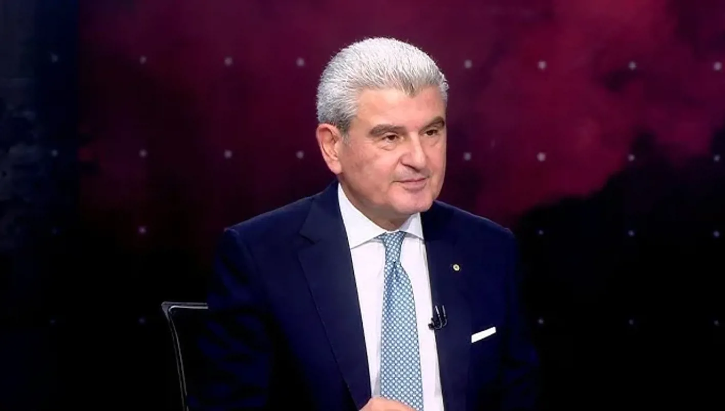 هل يثير ملف السلاح قلقاً بشأن استقرار الحكومة؟ عيسى الخوري: نأمل في أن يتفاعل ‘حزب الله’ بطريقة سلمية.