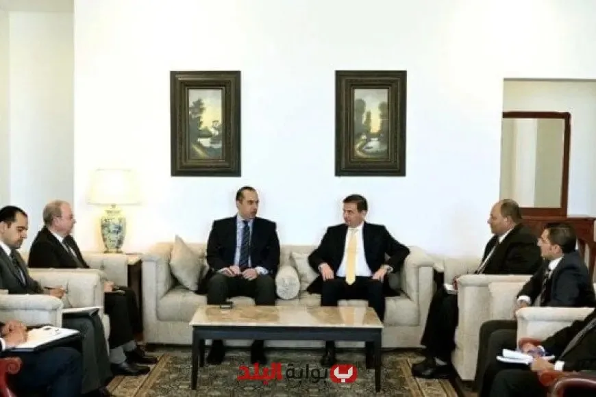 وزيرا الشئون النيابية والزراعة يجتمعان لبحث تحديثات قانون التعاونيات الزراعية. وزيرا الشئون النيابية والزراعة يجتمعان لبحث تحديثات قانون التعاونيات الزراعية.