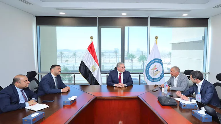 وزير البترول يستعرض مع “السويدي إليكتريك” آخر تطورات مشروع مجمع الصناعات ال