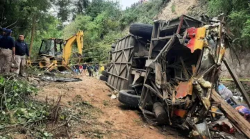 18 ضحية في حادث حافلة في جبال الأنديز في بيرو