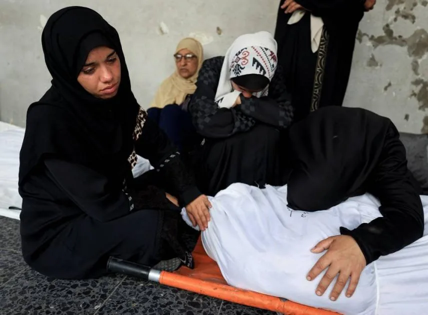 19 ضحية جراء قصف إسرائيلي في غزة 19 ضحية جراء قصف إسرائيلي في غزة