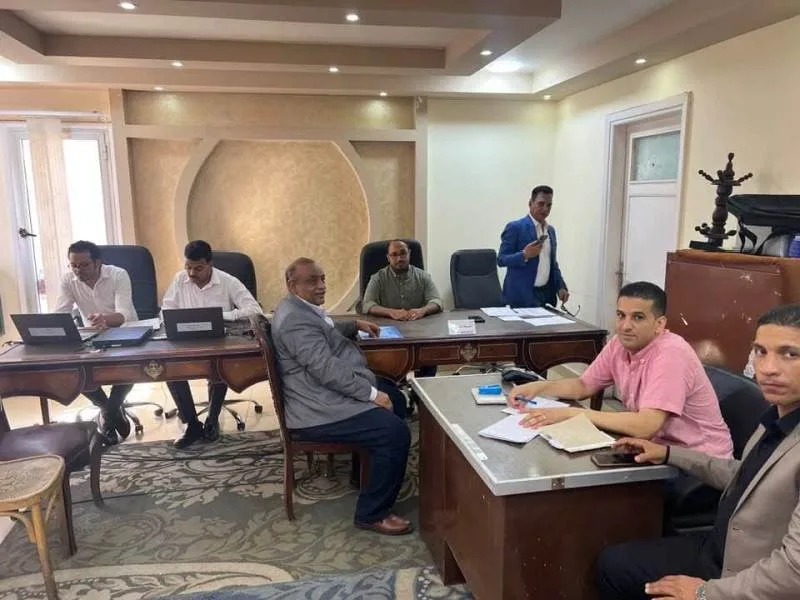 افتتاح باب استقبال طلبات المترشحين لمجلس الشيوخ بجنوب سيناء.. وزيادة الإجراءات الأمنية حول المحكمة افتتاح باب استقبال طلبات المترشحين لمجلس الشيوخ بجنوب سيناء.. وزيادة الإجراءات الأمنية حول المحكمة