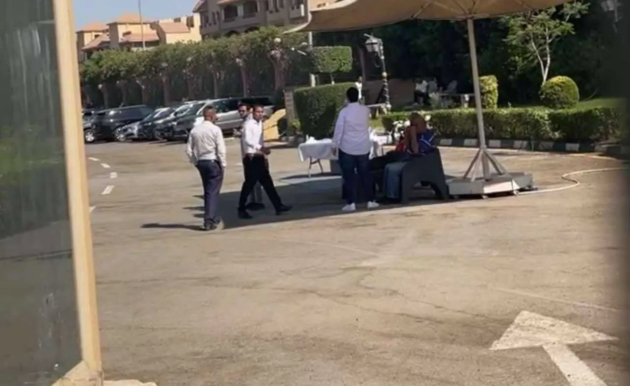 استقبال جثمان المخرج سامح عبد العزيز في مسجد الشرطة بالشيخ زايد